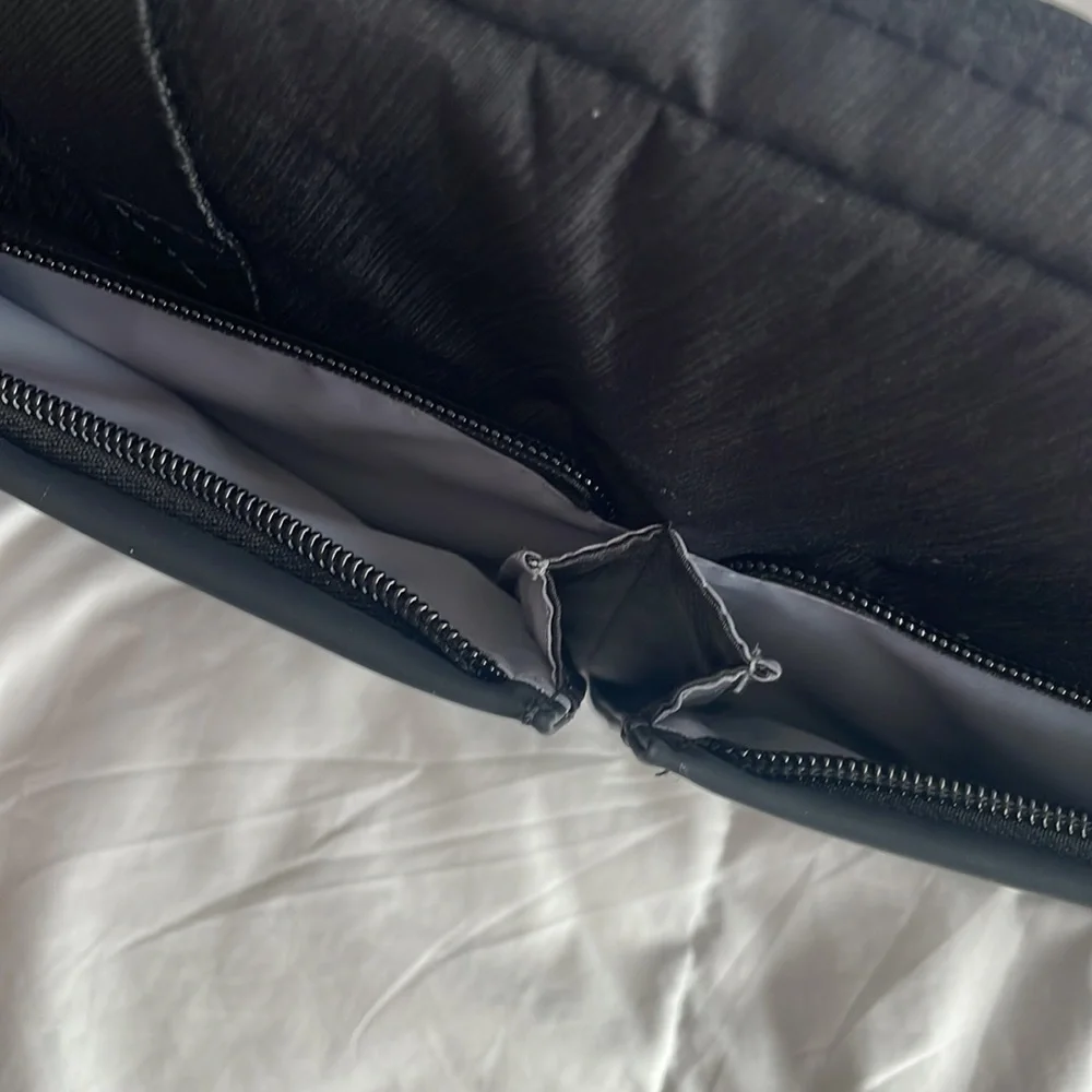 Bagsmart computer case. New in package.